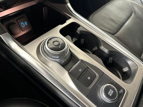 Used 2020 Ford Explorer Limited w/ Equipment Group 310A image 34