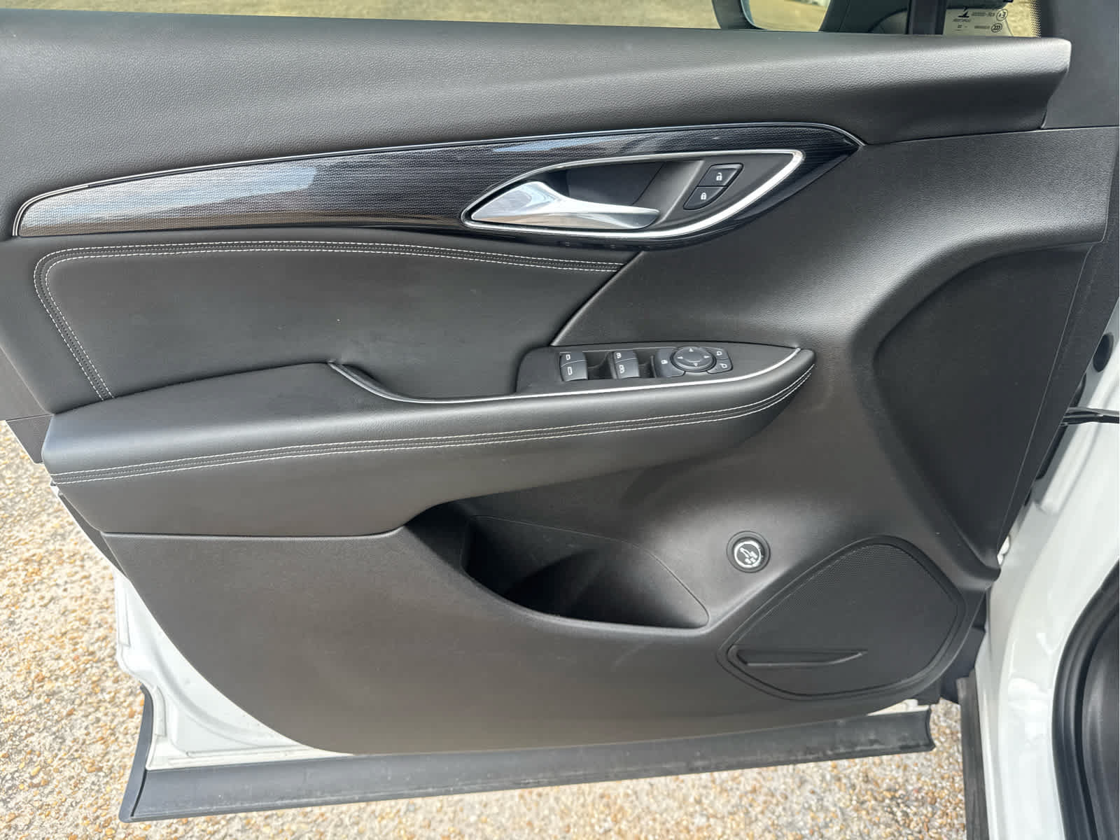 Used 2022 Buick Envision Preferred FWD image 19