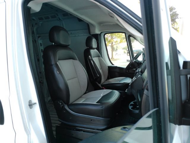 Used 2025 RAM ProMaster 3500 w/ Convenience Group FWD image 25