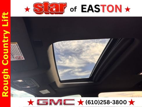 Used 2020 GMC Sierra 2500 AT4 w/ AT4 Premium Package image 31