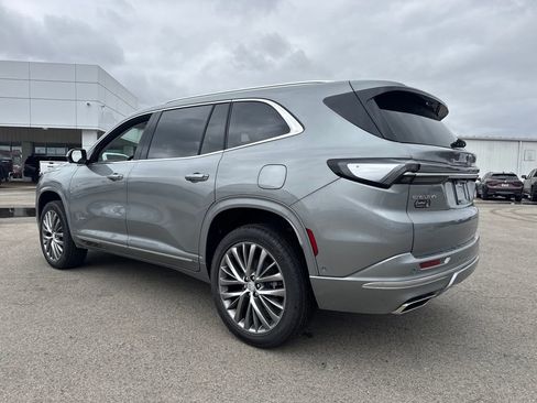 New 2026 Buick Enclave Avenir w/ Super Cruise Package image 4