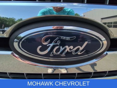 Used 2018 Ford F150 XLT w/ Equipment Group 302A Luxury AWD/4WD image 30