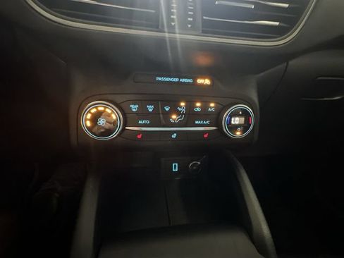 Used 2020 Ford Escape SEL AWD/4WD image 21