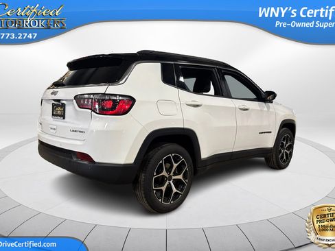 Used 2025 Jeep Compass Limited AWD/4WD image 6