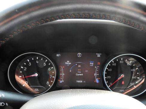 Used 2021 Jeep Compass Limited AWD/4WD image 14