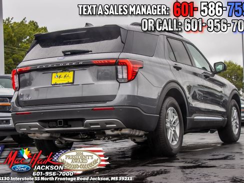 New 2026 Ford Explorer Active w/ Active Comfort Package RWD image 5