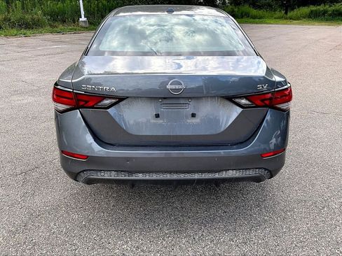 Used 2024 Nissan Sentra SV FWD image 10