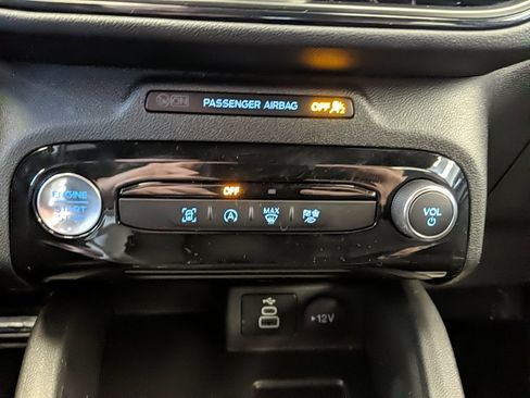 Certified 2024 Ford Escape ST-Line w/ Tech Pack #1 image 20