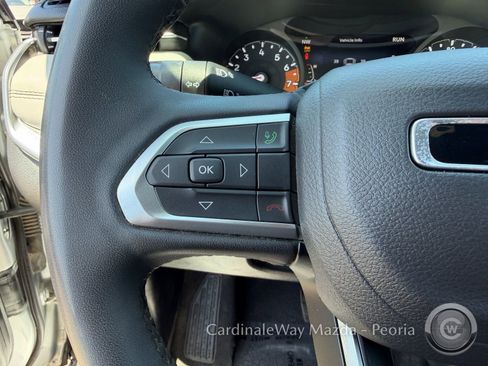 Used 2025 Jeep Compass Limited AWD/4WD image 23