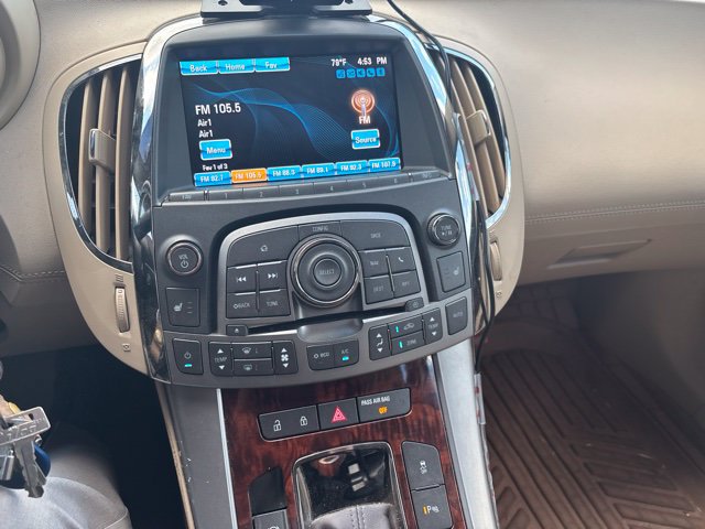 Used 2013 Buick LaCrosse Leather w/ Driver Confidence Package FWD image 3