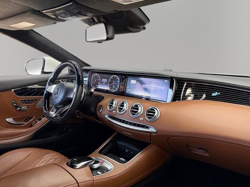 Used 2017 Mercedes-Benz S 550 Cabriolet image 16