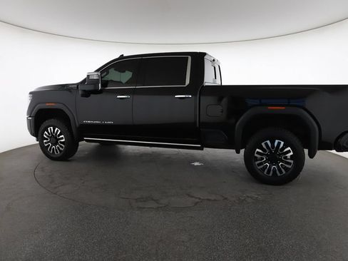 Used 2024 GMC Sierra 2500 Denali Ultimate w/ Max Trailering Package AWD/4WD image 8