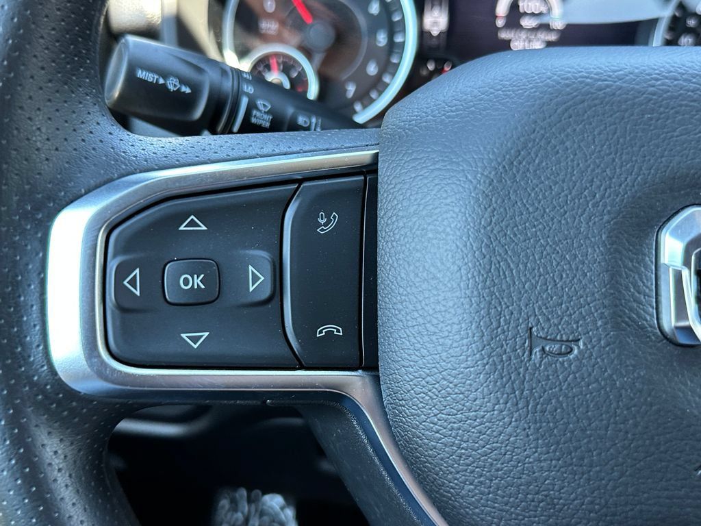 New 2026 RAM 1500 Express AWD/4WD image 22