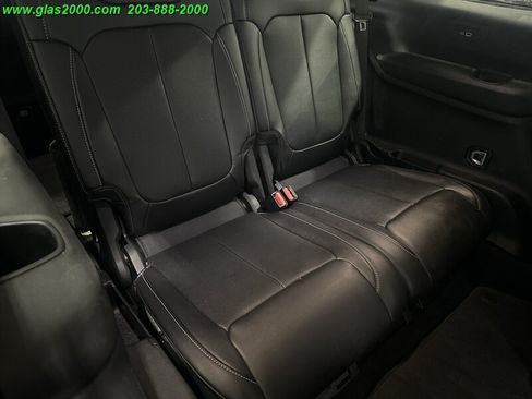Used 2023 Jeep Grand Cherokee L Limited w/ Luxury Tech Group II AWD/4WD image 28