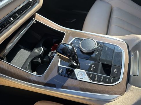 Used 2022 BMW X5 xDrive40i w/ Premium Package image 35