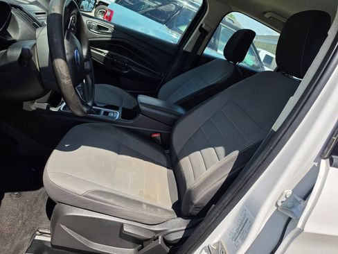 Used 2018 Ford Escape S FWD image 6