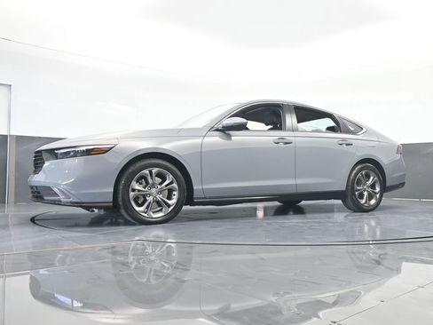 Used 2023 Honda Accord EX-L image 59