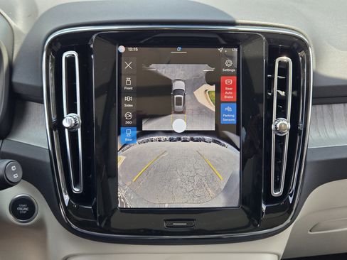 New 2026 Volvo XC40 B5 Plus w/ Protection Package Premier image 20