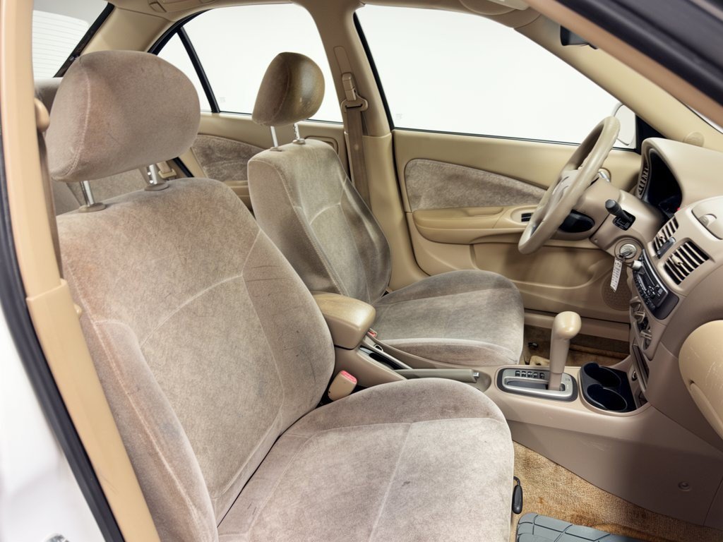 Used 2002 Nissan Sentra GXE FWD image 29