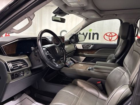 Used 2023 Lincoln Navigator L Black Label AWD/4WD image 25