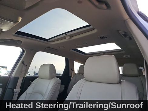 Used 2018 Buick Enclave Premium w/ Experience Buick Package FWD image 11