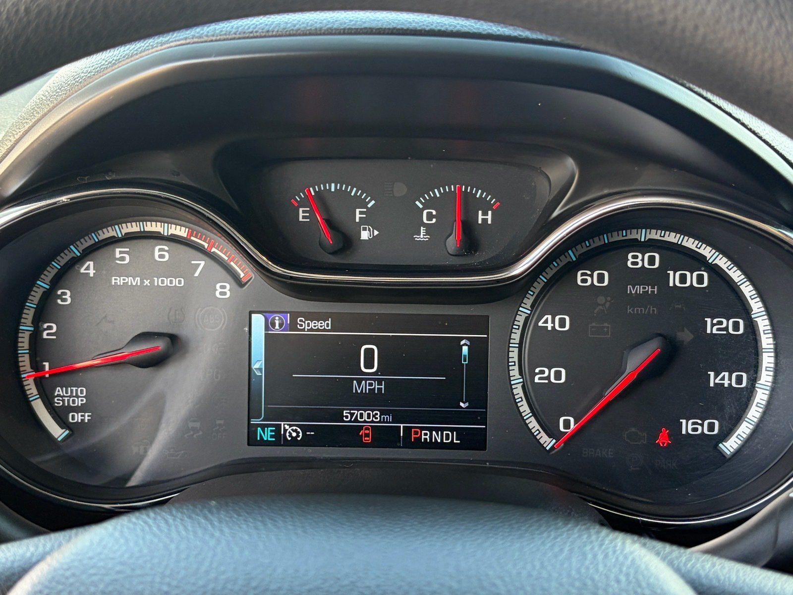 Used 2018 Chevrolet Cruze LT w/ Sun And Sound Package FWD image 23