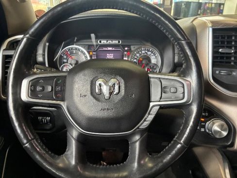 Used 2020 RAM 1500 Laramie AWD/4WD image 22