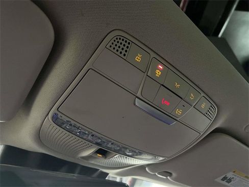 Certified 2022 Mercedes-Benz GLC 300 4MATIC image 32