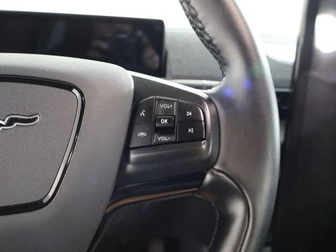 Used 2025 Ford Mustang Mach-E Premium AWD/4WD image 43