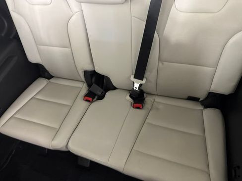 Used 2022 Kia Telluride S AWD/4WD image 31