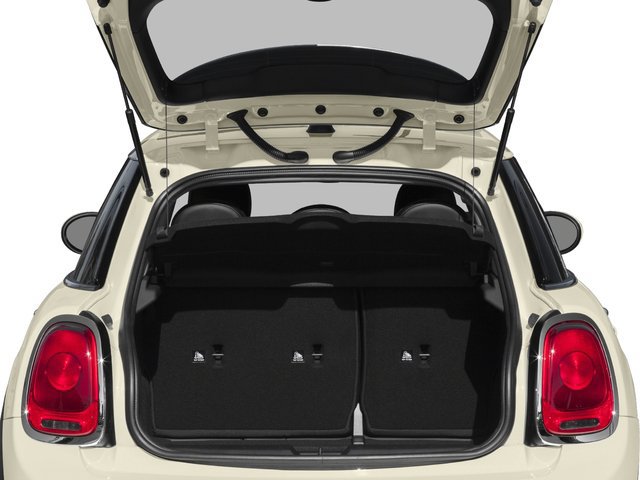 Used 2016 MINI Cooper 4-Door Hardtop FWD image 12