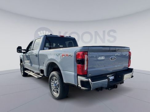 New 2026 Ford F250 Lariat w/ FX4 Off-Road Package image 4