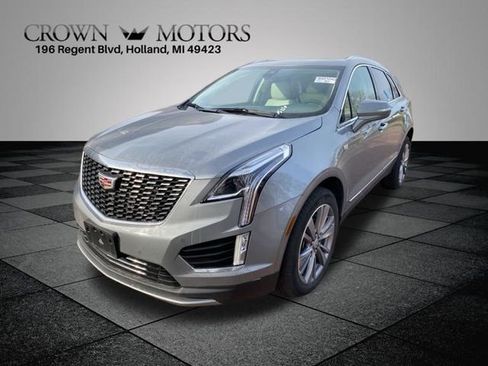Used 2025 Cadillac XT5 Premium Luxury image 7