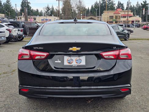 Used 2020 Chevrolet Malibu LT image 7