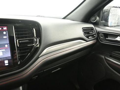 Used 2025 Dodge Durango R/T AWD/4WD image 33