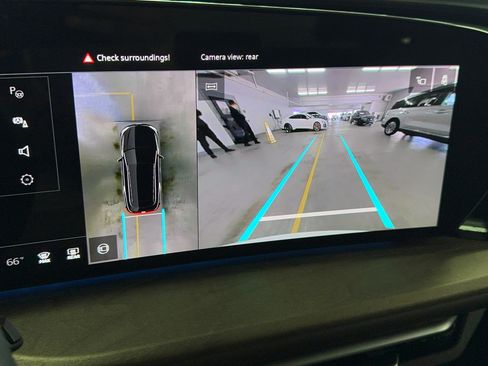 Used 2025 Audi Q5 Premium Plus w/ Premium Plus image 24