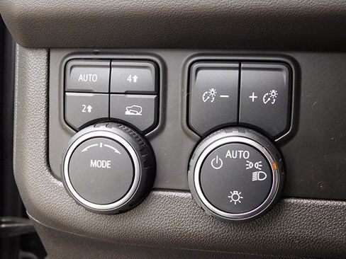 Used 2022 Chevrolet Tahoe LS w/ Driver Alert Package image 26