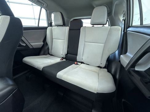 Used 2018 Toyota RAV4 Adventure image 40