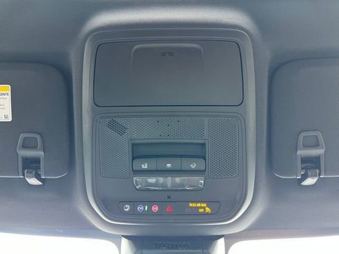 New 2026 Chevrolet Equinox ACTIV w/ Convenience Package III AWD/4WD image 30