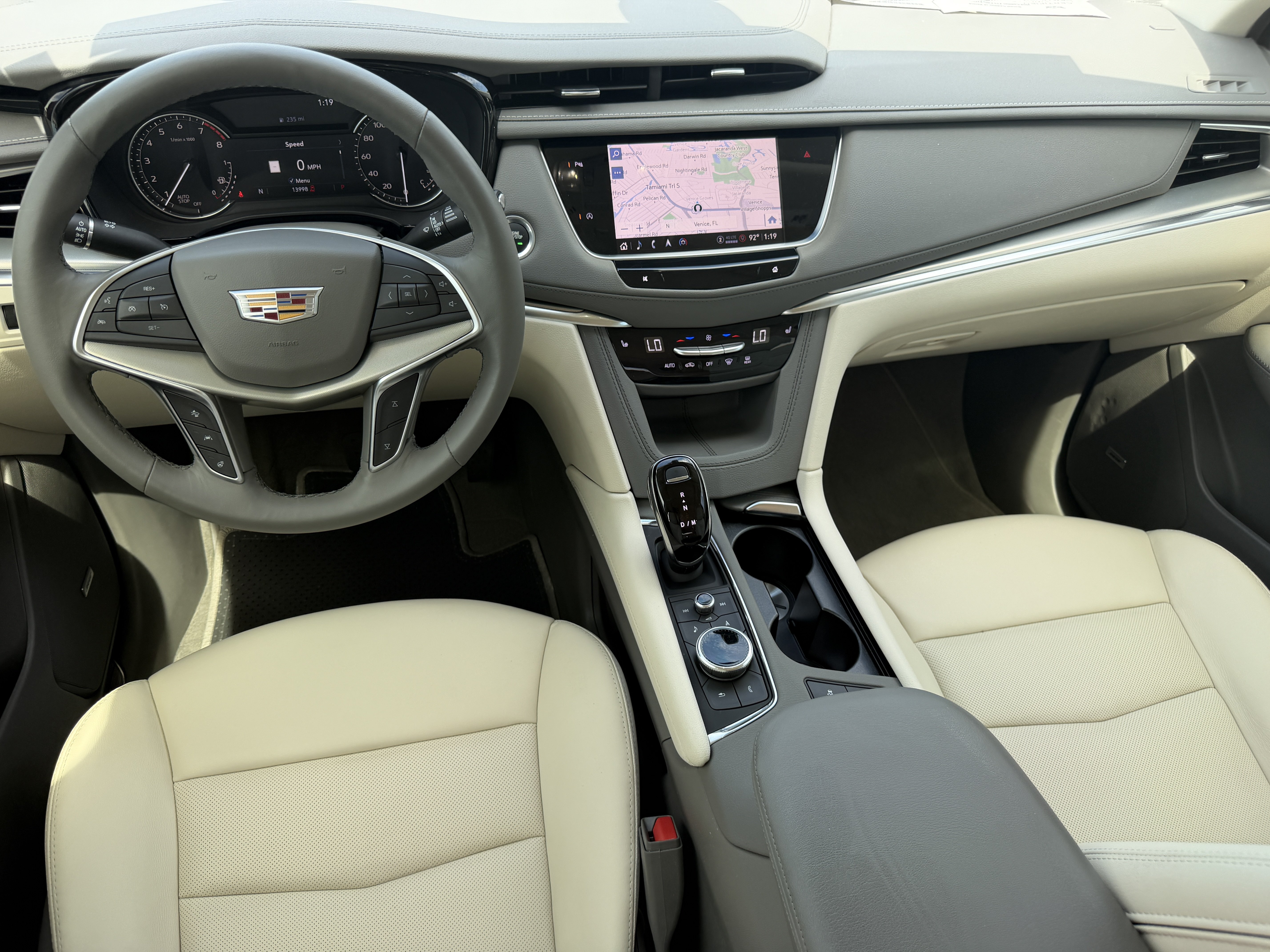 Certified 2024 Cadillac XT5 Premium Luxury FWD image 10