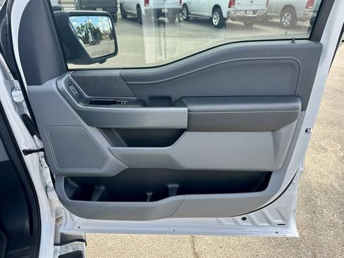 Used 2024 Ford F150 XLT image 30
