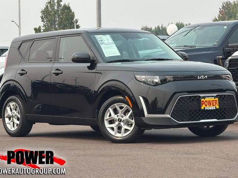 Used 2024 Kia Soul LX w/ Option Group 015 FWD image 1