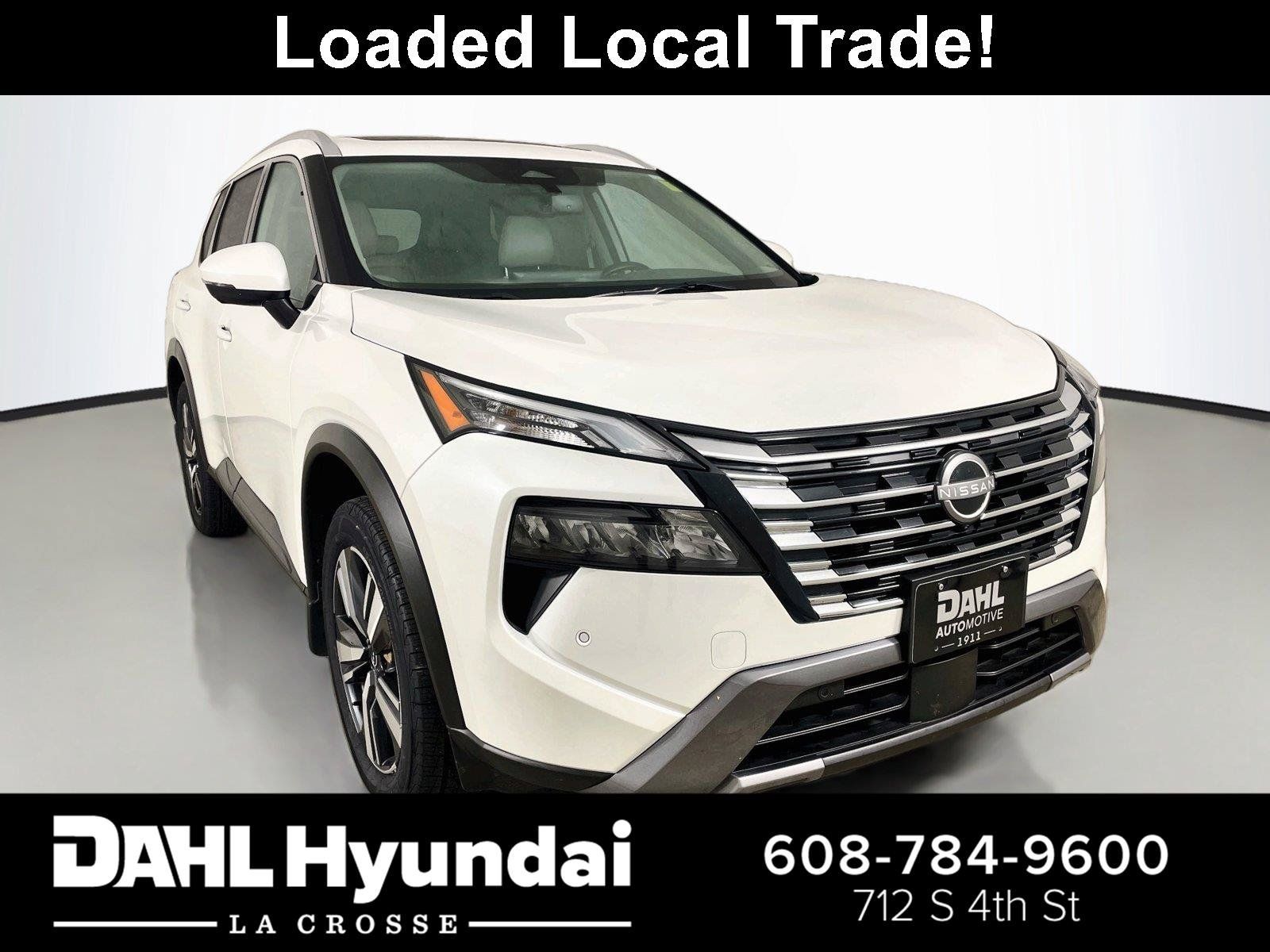 Used 2024 Nissan Rogue SL w/ SL Premium Package AWD/4WD image 1