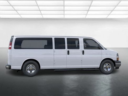 New 2025 Chevrolet Express 3500 LT w/ LT Preferred Equipment Group image 5