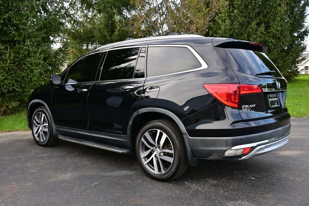 Used 2016 Honda Pilot Touring image 4