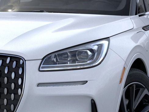 New 2026 Lincoln Corsair Grand Touring w/ Towing Package image 18