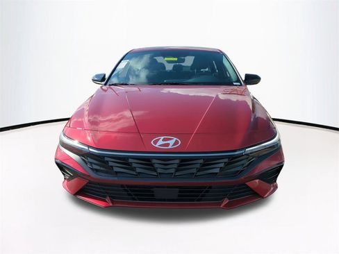 New 2026 Hyundai Elantra SEL Sport image 3