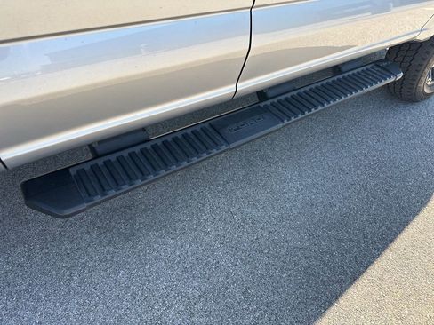 Used 2024 Ford F250 Lariat w/ Sport Appearance Package image 46