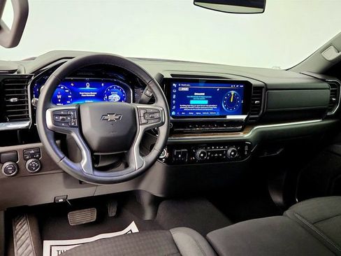 Used 2024 Chevrolet Silverado 1500 RST image 12