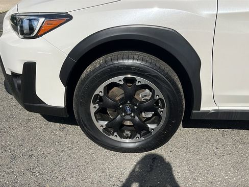 Certified 2023 Subaru Crosstrek 2.0i AWD/4WD image 11